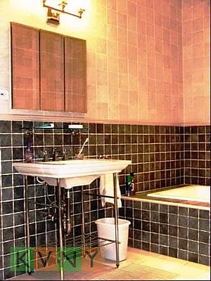 Sold by KVNY Soho | media 7