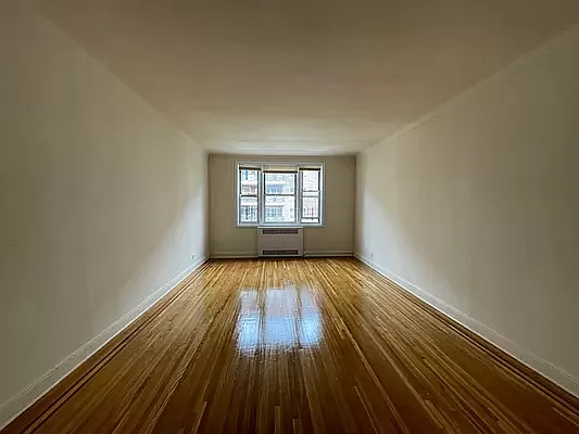 Rented by Contact Realty | media 6