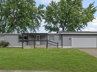 2302 E Perkins Rd, Urbana, IL 61802