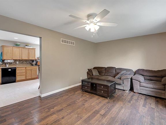 5th image of 10571 Homestead Ave