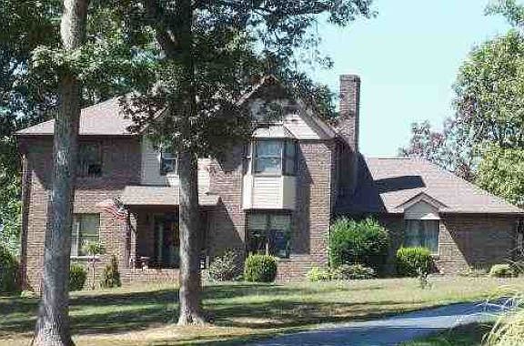 4th image of 240 Cherrywood Ln