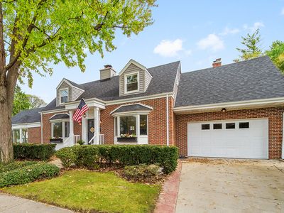 349 S Arlington Ave, Elmhurst, IL, 60126