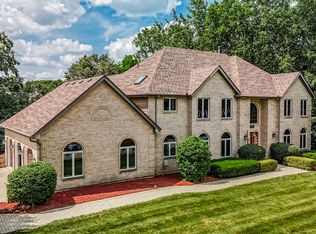 771 E Hickory Ave, Addison, IL 60101