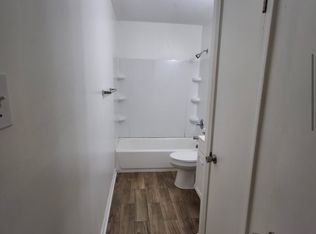 3291 Rochester Rd, Memphis, TN 38109