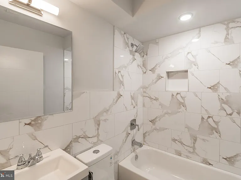 1755 N Marshall St #1 — Photo 15