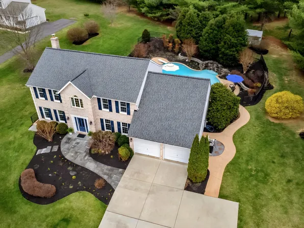 2028 Conan Doyle Way, Sykesville, MD 21784