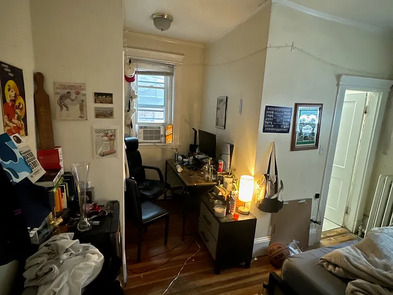 447 Park Dr #B — Photo 4