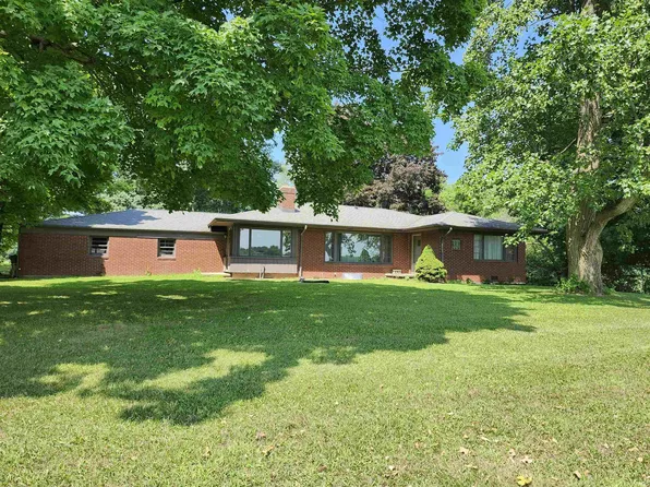 995 N State Route 9, Albion, IN 46701