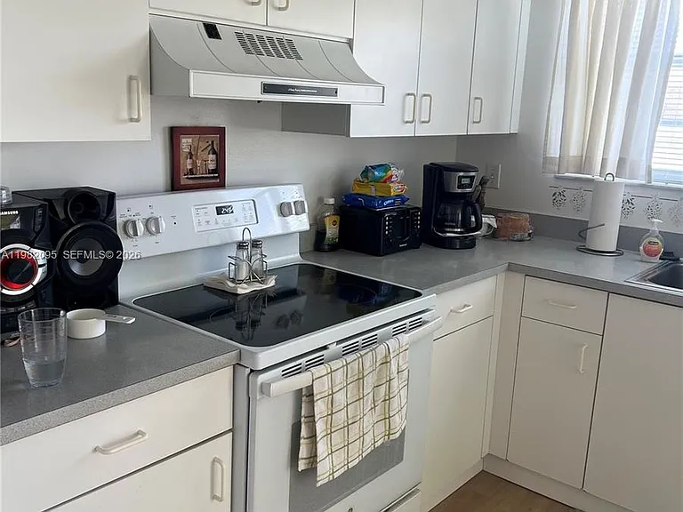 2525 SE 19th Pl #105-B — Photo 5