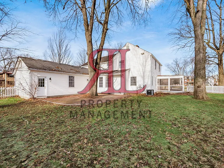 85 Eastmoor Blvd — Photo 58