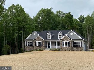 8018 Floyds Quarter Ct, La Plata, MD 20646