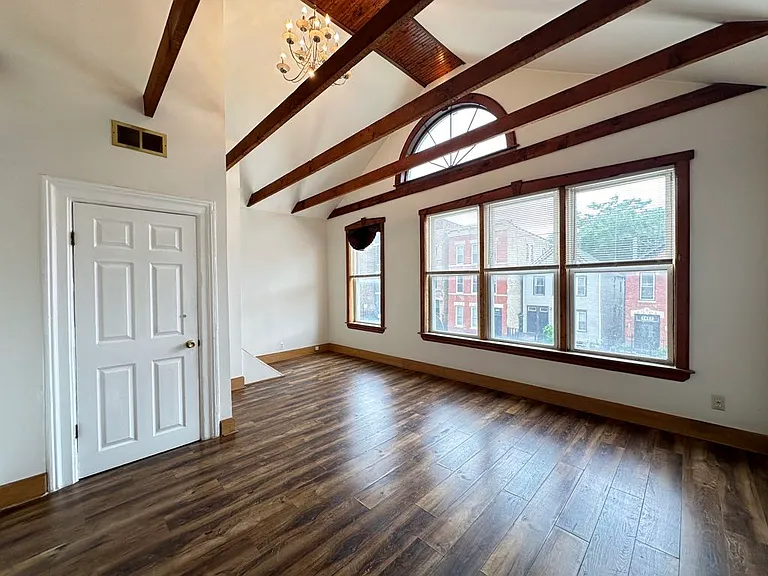 1456 W Augusta Blvd #3 — Photo 5