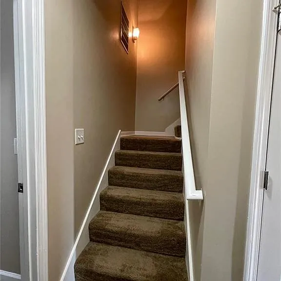 282 Village Dr — Photo 24