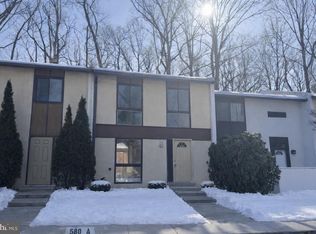 2315 Emerald Heights Ct, Reston, VA 20191