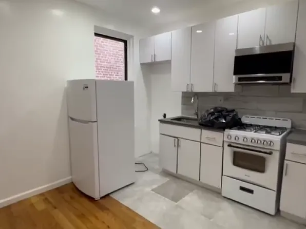 2480 Elm Pl, Bronx, NY