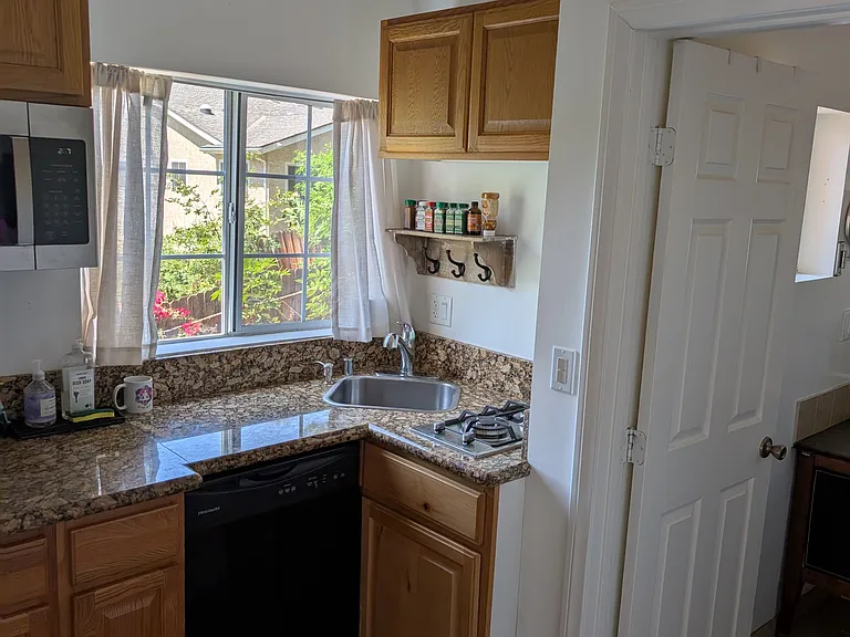 4807 Escobedo Dr — Photo 13
