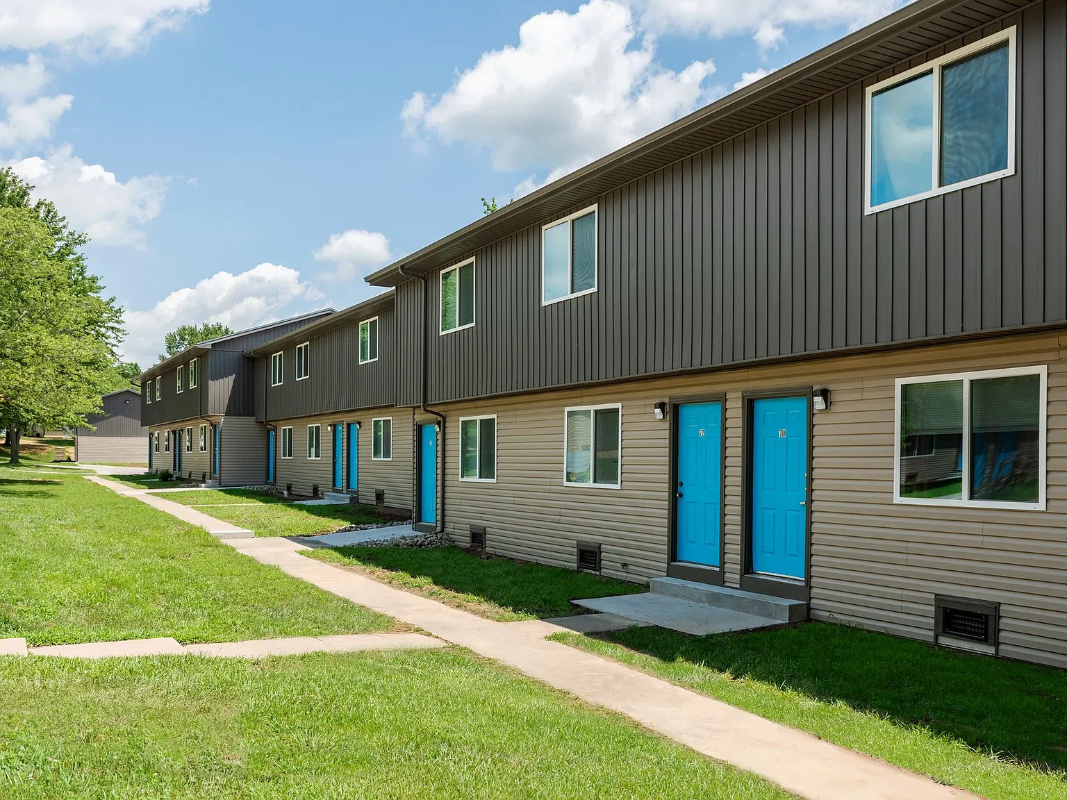 Metro Apartments At Collinsville — Photo 2