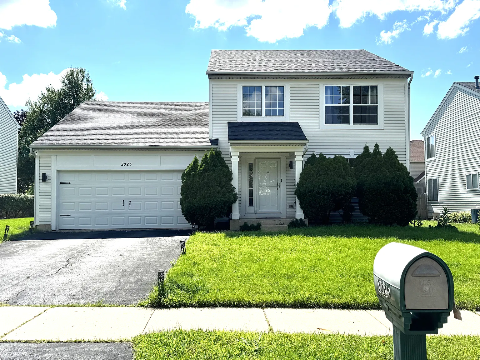 5 bed, 3.5 bath, 2500 sqft, $4,650 — Photo 1