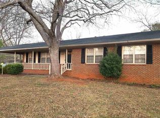 618 Peachtree Dr, Thomaston, GA 30286