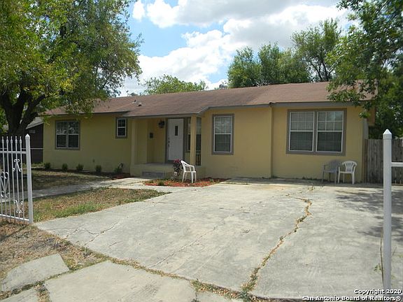 3rd image of 2622 W Huisache Ave