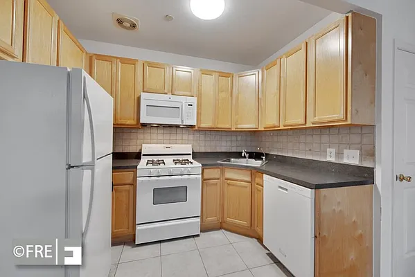 Sold by Fillmore | media 9