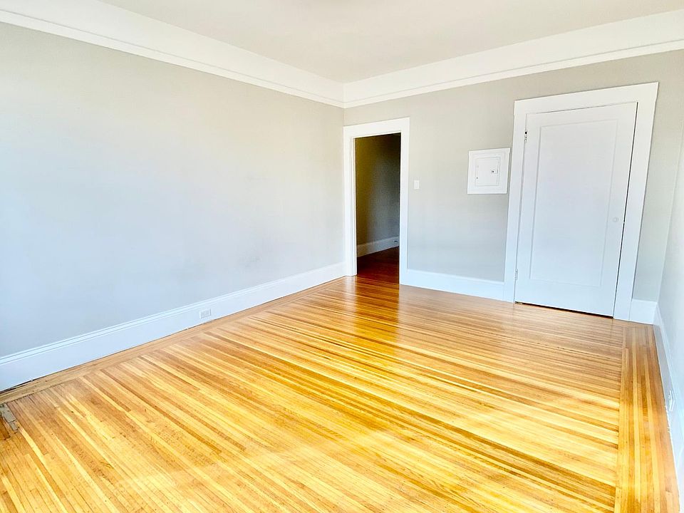 1st image of 2265 Larkin St #24