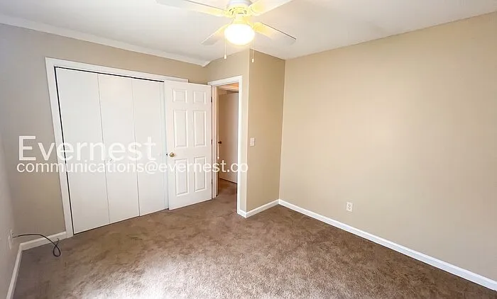 6416 Phillips Creek Dr — Photo 17
