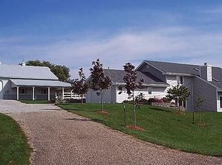 810 197th Pl, Pella, IA 50219