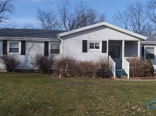 1532 Terrawenda Dr, Defiance, OH 43512