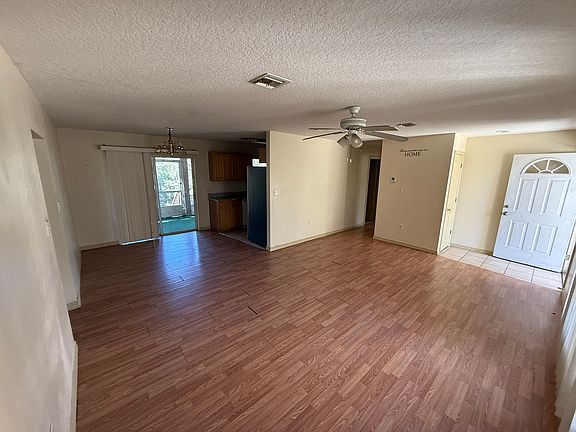 2nd image of 102 Morningview Dr