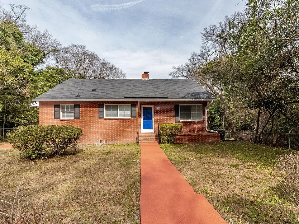 2113 Cresswell Dr