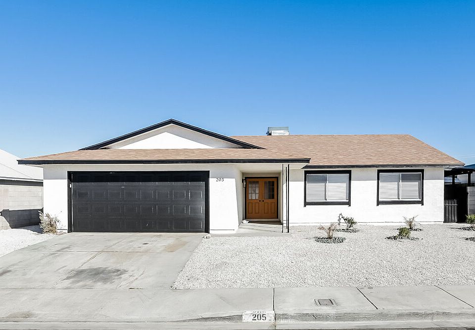 1st image of 205 Steeler Dr