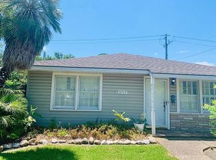 5717 Beechnut St, Houston, TX 77074