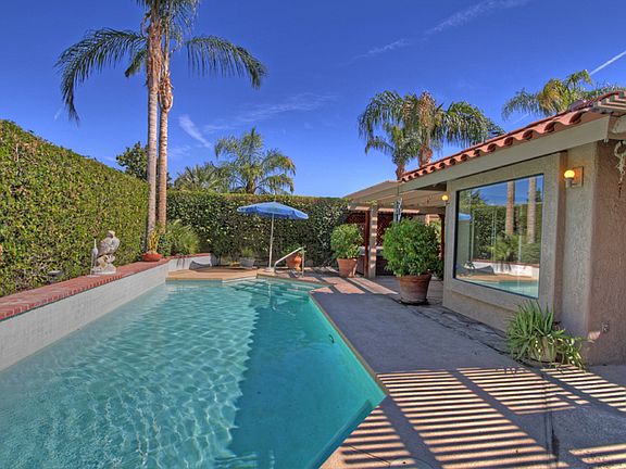 2nd image of 75130 La Sierra Dr