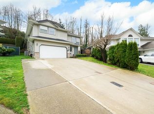 30980 Brookdale Ct, Abbotsford, BC V2T 5S3