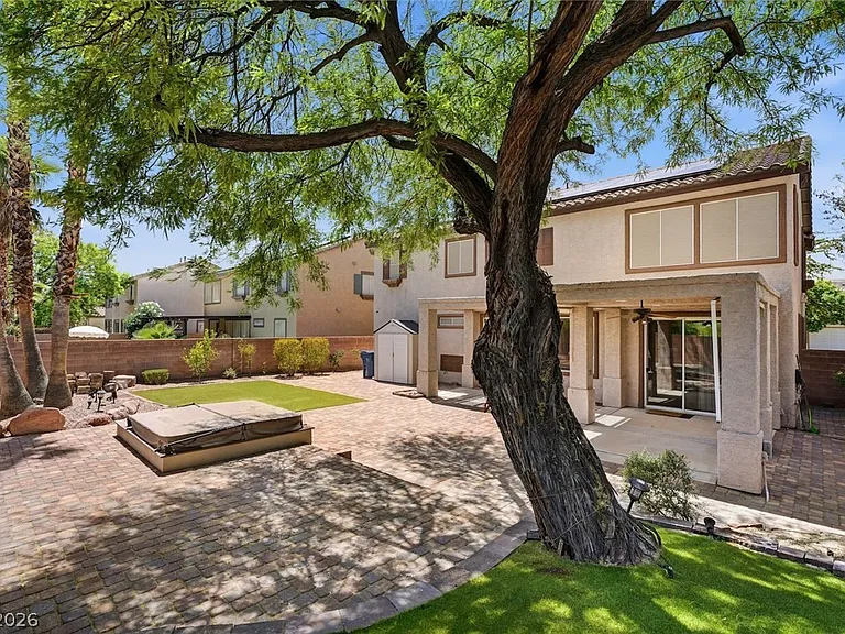 3034 Carbondale St — Photo 49