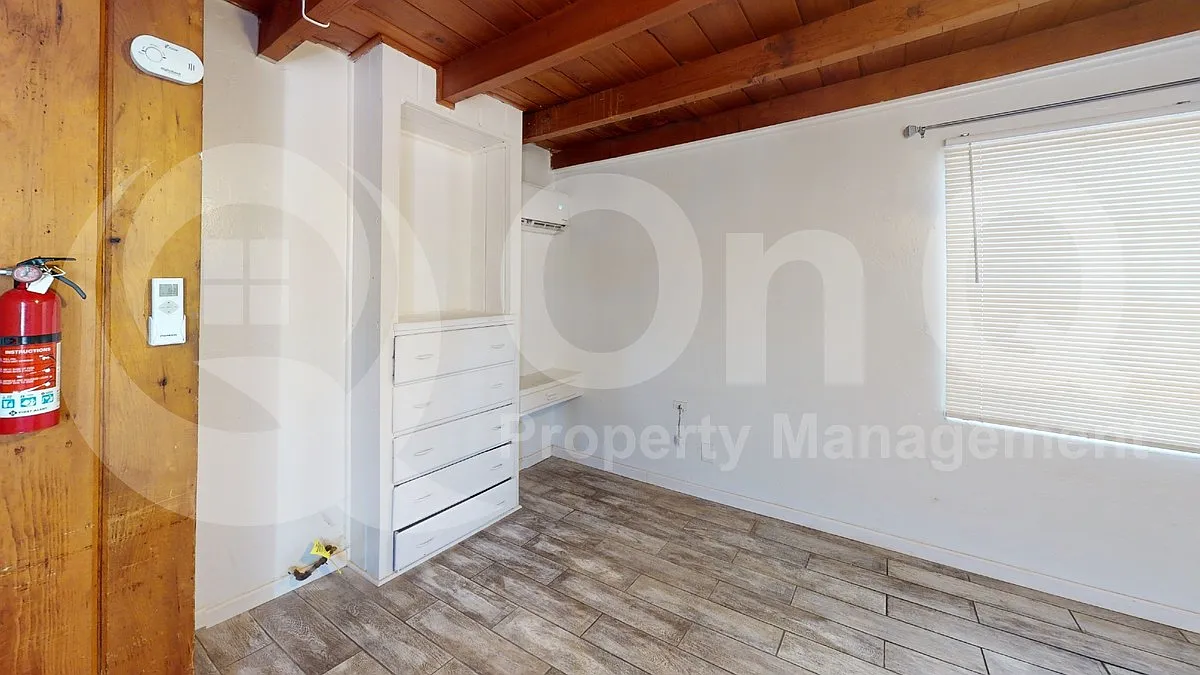Studio, 1.0 bath, 1120 sqft, $550 — Photo 4