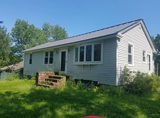 17 Tannery Rd, Orrington, ME 04474