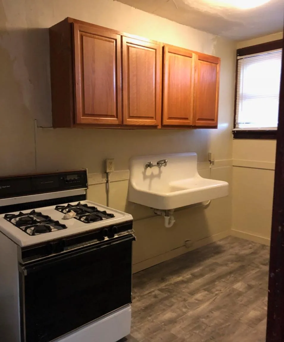 3608 Montana St — Photo 2
