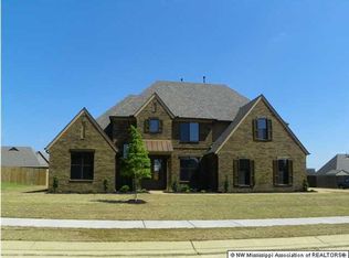 4242 W Three Hawks Dr, Olive Branch, MS 38654