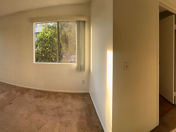4th image of 228 W Verdugo Ave APT B