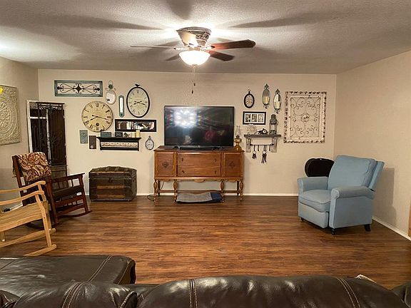 4th image of 1812 Lynnwood Hills Dr