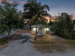 3433 Hibiscus Ave, Naples, FL 34104