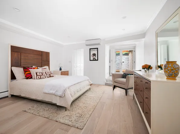 267 West 71st Street image 1 of 14