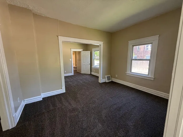 920 Clement St — Photo 6