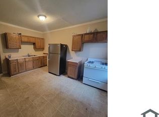 1025 Geneva St, Racine, WI 53404