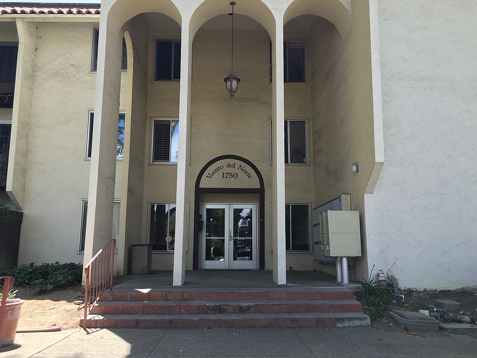 2nd image of 1750 Halford Ave APT 207