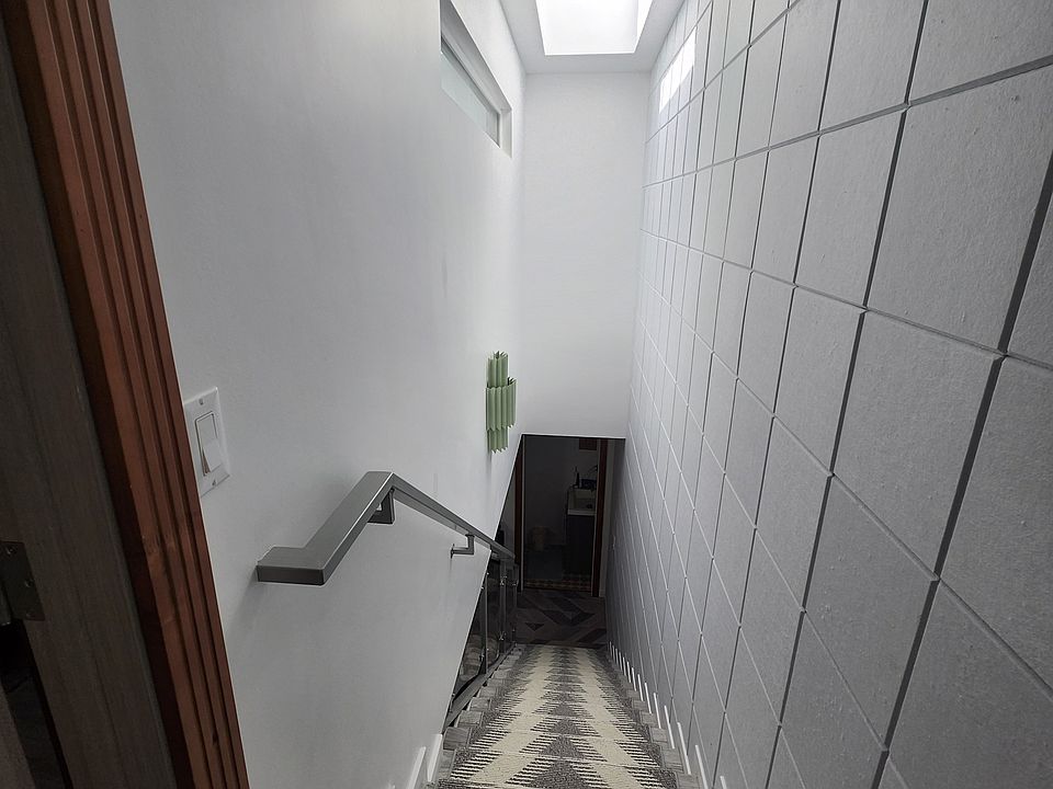 1st image of 5007 W 12th St