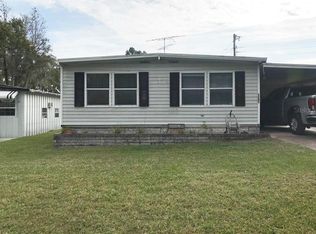 6202 Crestview Ln, Zephyrhills, FL 33542