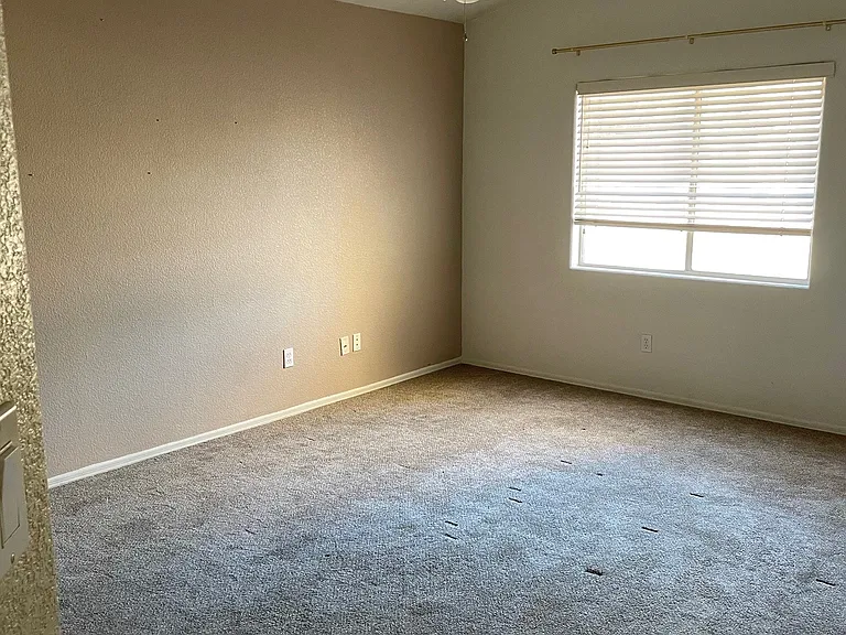 2692 S Otondo Dr — Photo 13